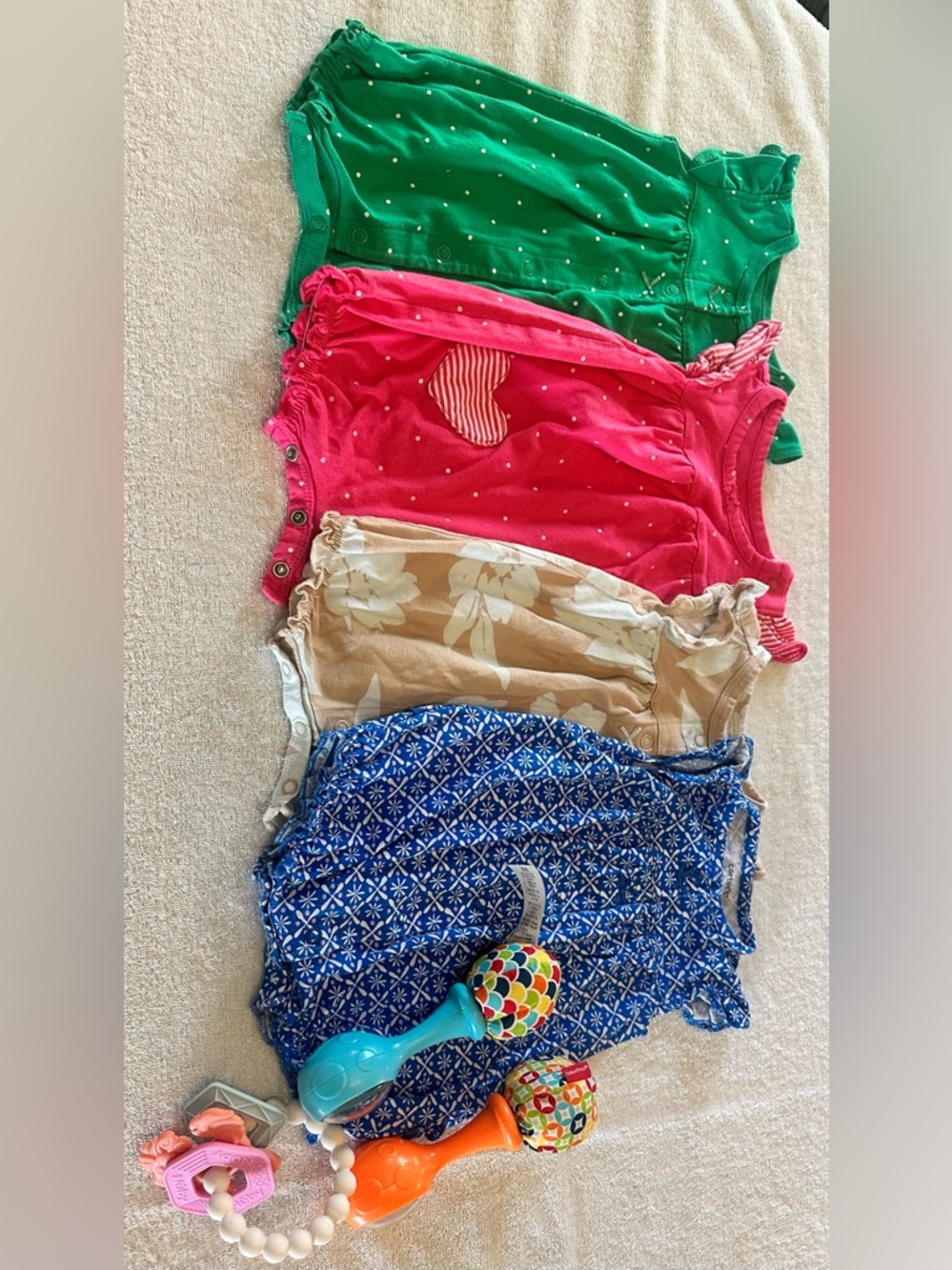 Baby Girl 3M Bundle – 4 Carter’s Outfits + FREE Toys